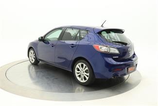 2009 Mazda Axela - Thumbnail