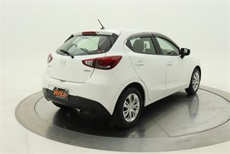 2017 Mazda Demio - Thumbnail